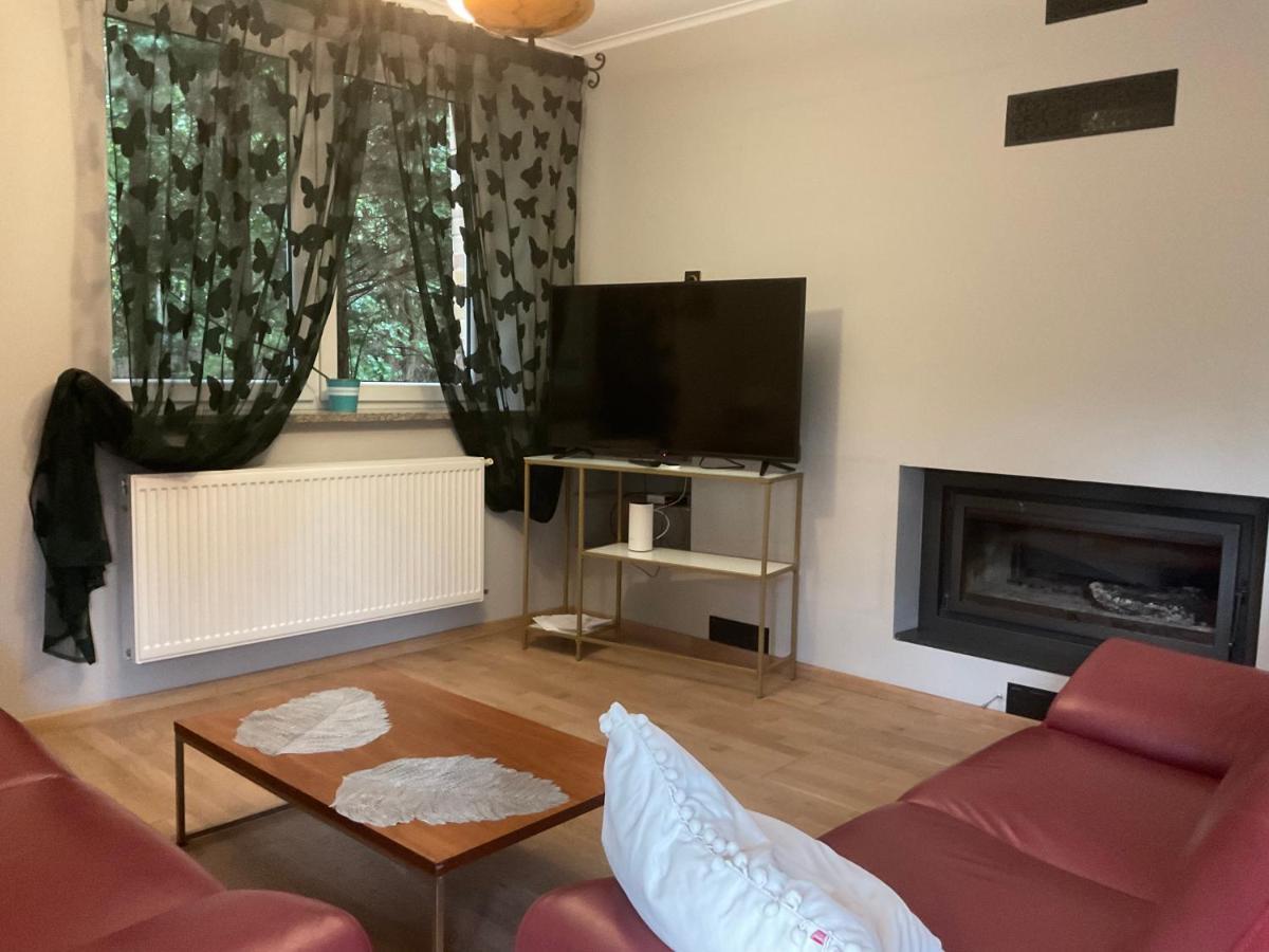 Apartamenty Jablonowa Zielona Góra Esterno foto