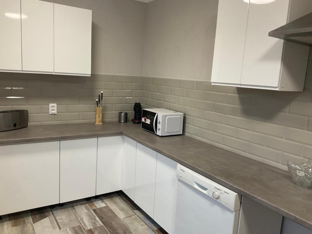 Apartamenty Jablonowa Zielona Góra Esterno foto