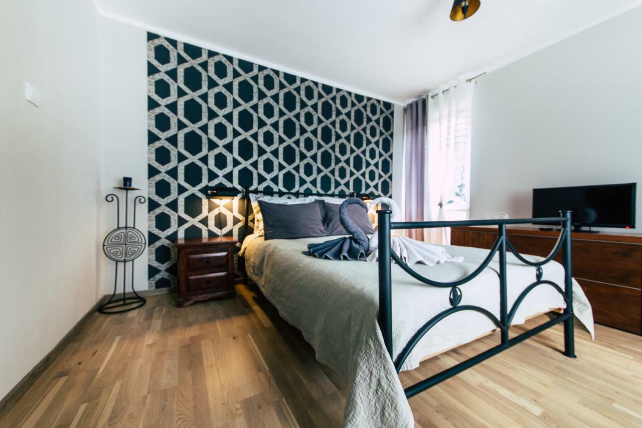 Apartamenty Jablonowa Zielona Góra Esterno foto
